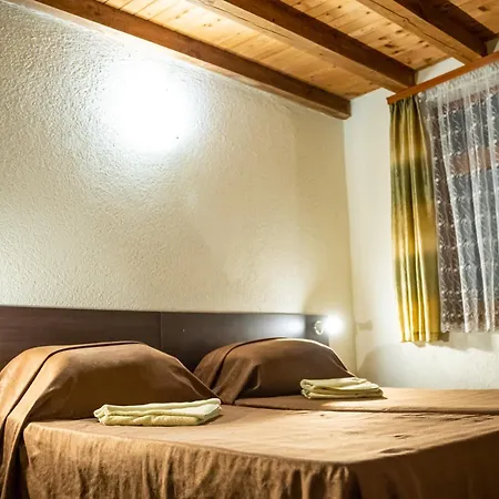 ゲストハウス Matsurev